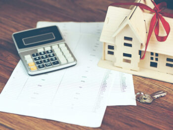 Kredyt hipoteczny z okresowo stałym oprocentowaniem – co to znaczy? Jakie są zalety i wady?